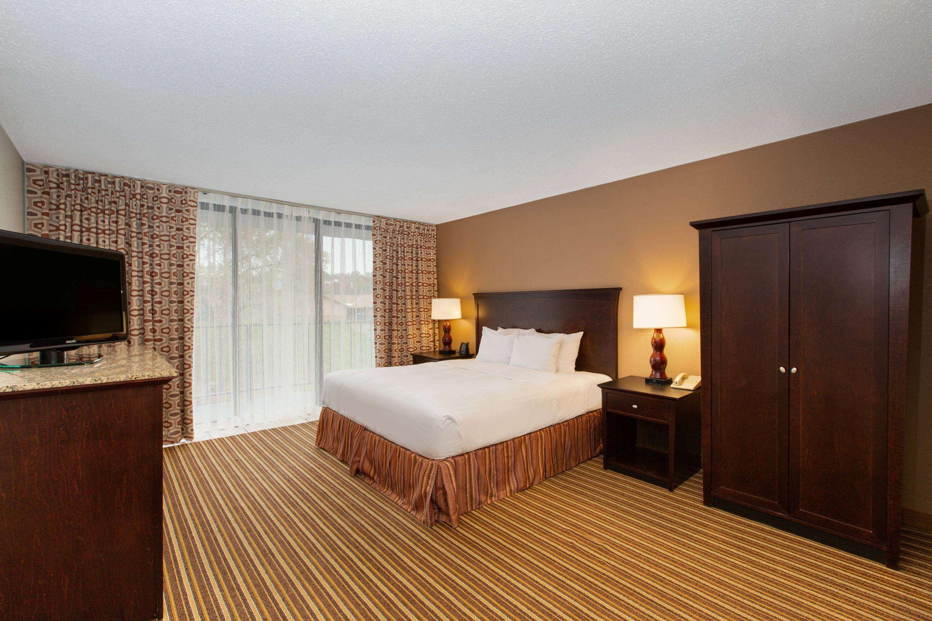 Aksarben Suites Trademark Collection By Wyndham Omaha Buitenkant foto