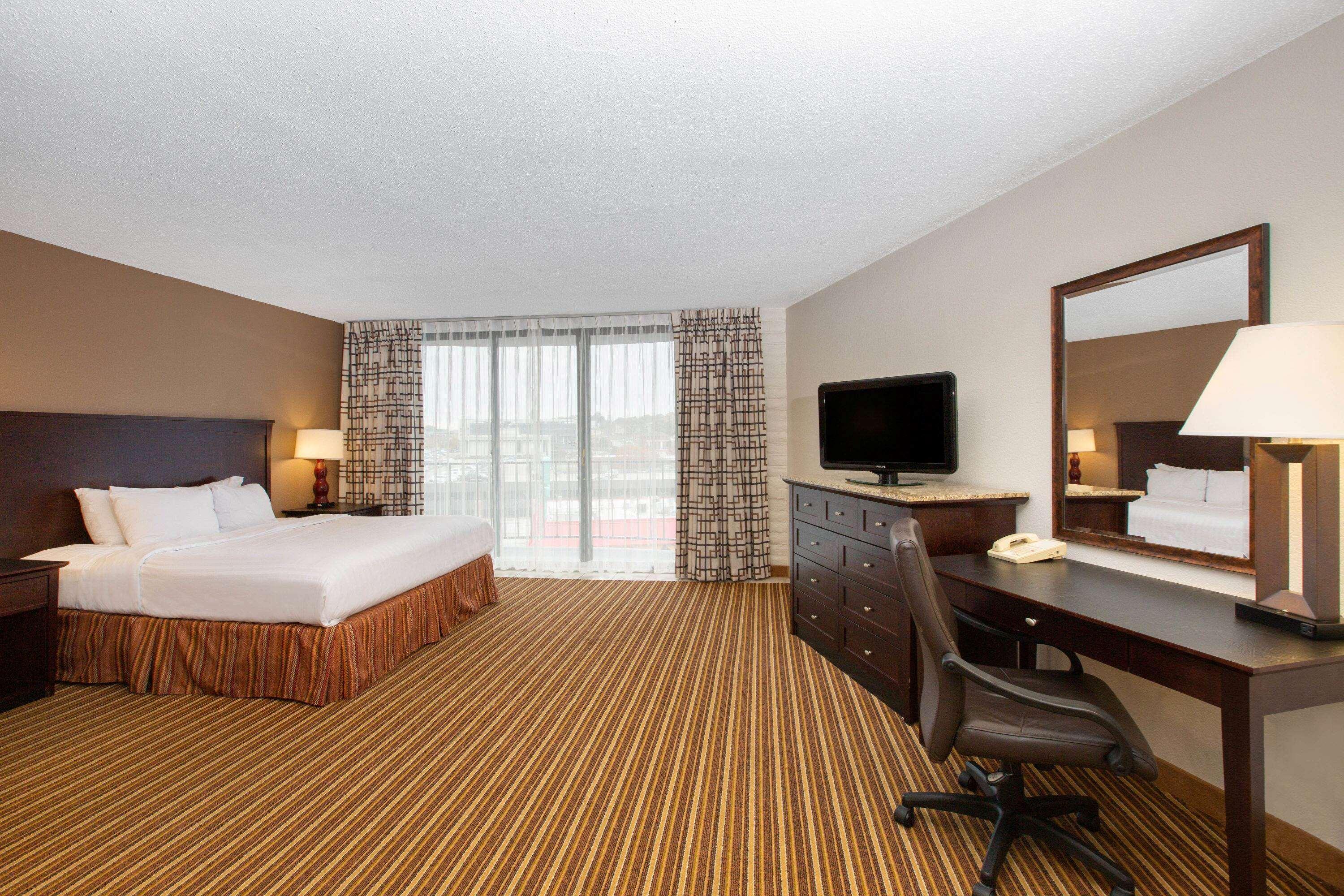 Aksarben Suites Trademark Collection By Wyndham Omaha Buitenkant foto