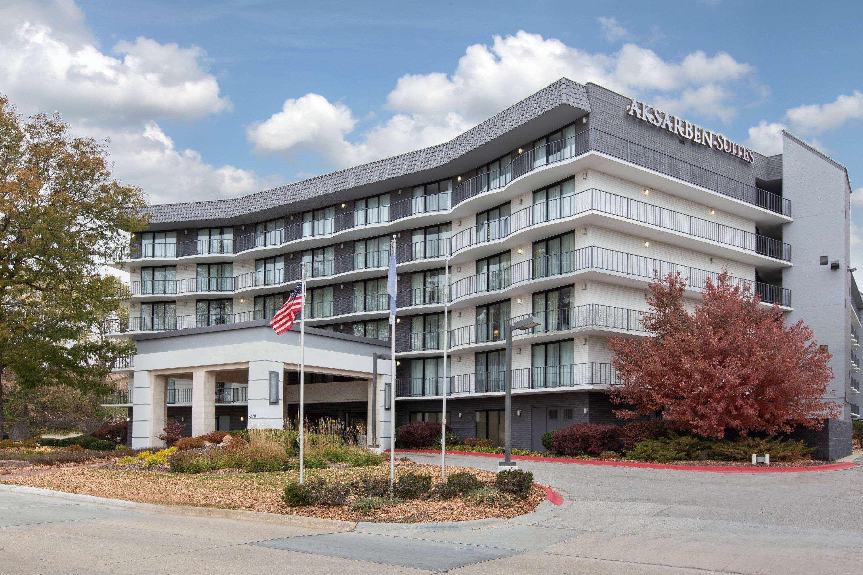 Aksarben Suites Trademark Collection By Wyndham Omaha Buitenkant foto