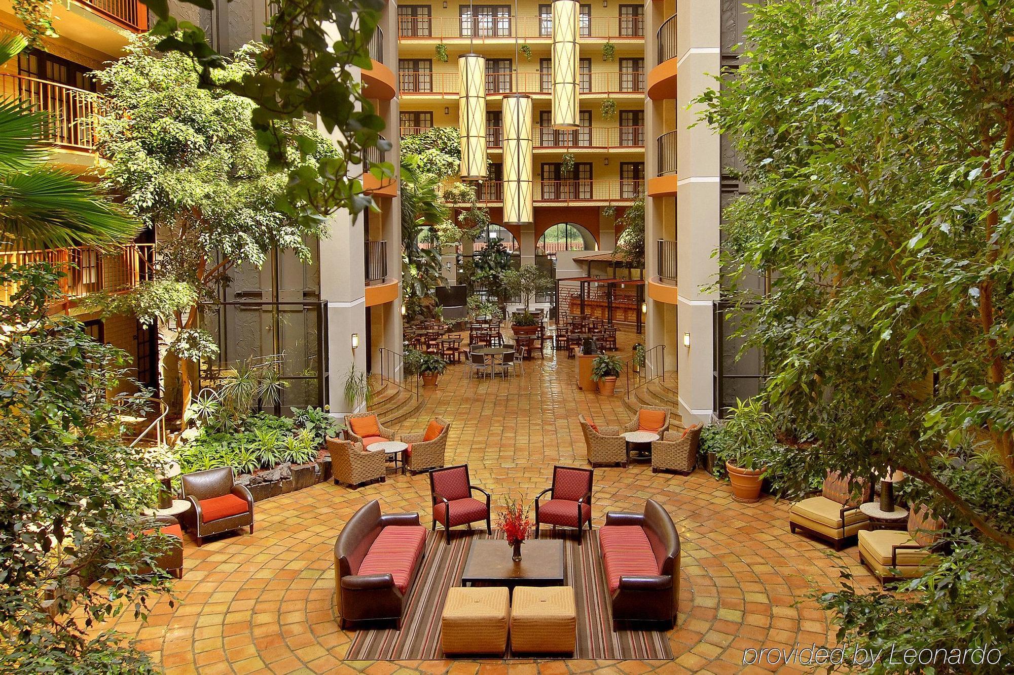 Aksarben Suites Trademark Collection By Wyndham Omaha Buitenkant foto