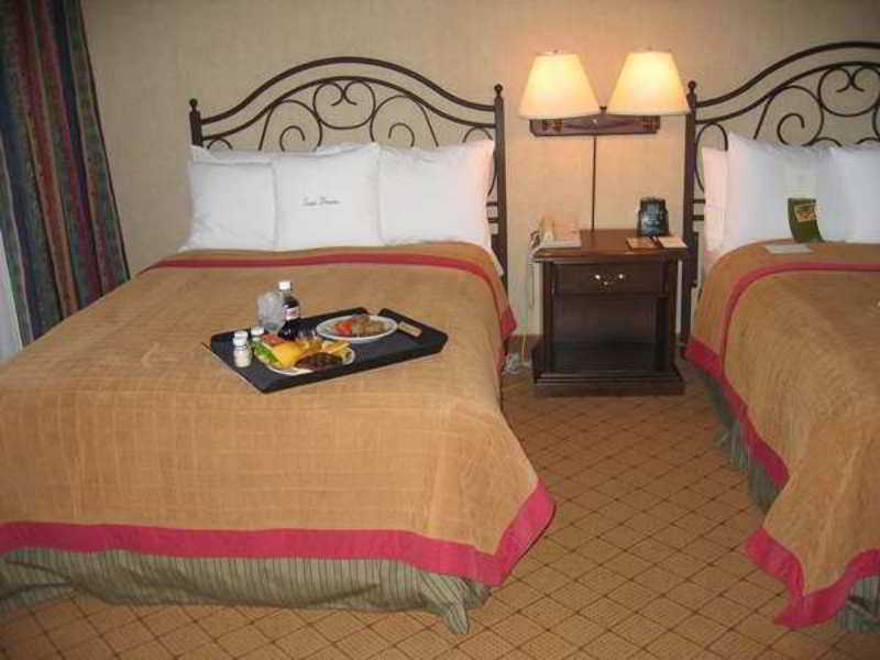 Aksarben Suites Trademark Collection By Wyndham Omaha Kamer foto